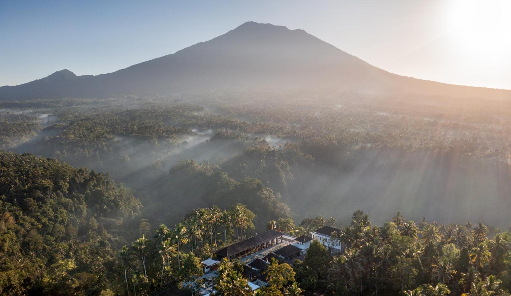 Hotel Tapa Agung View Menanga Esterno foto