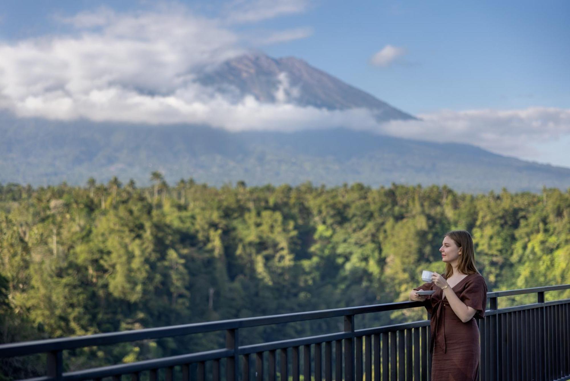 Hotel Tapa Agung View Menanga Esterno foto