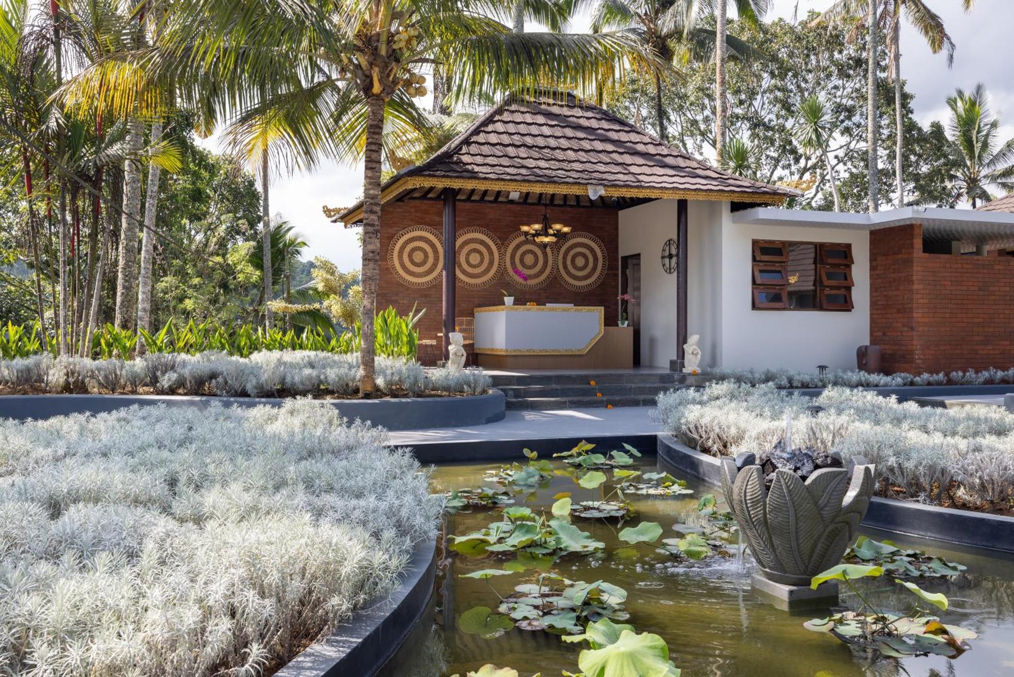Hotel Tapa Agung View Menanga Esterno foto